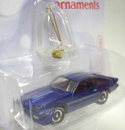 画像: 2016 JOHNNY LIGHTNING - HOLIDAY CLASSICS ORNAMENTS S1 【1980 CHEVY MONZA SPYDER】 BLUE/RR　