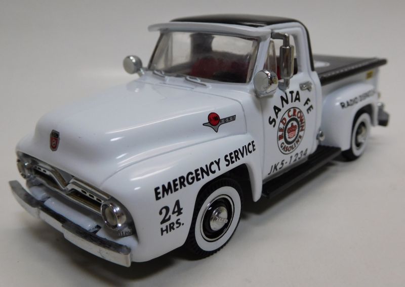 画像: 【特別価格】 1996 MATCHBOX - 1/43 COLLECTIBLES 【RED CROWN EMERGENCY SERVICE 1955 FORD F100】 WHITE-BLACK/RR