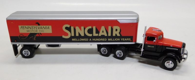 画像: 【特別価格】 1996 MATCHBOX - 1/64 COLLECTIBLES 【THE SINCLAIR 1939 PETERBILT TRACTOR TRAILER】 RED-SILVER/RR