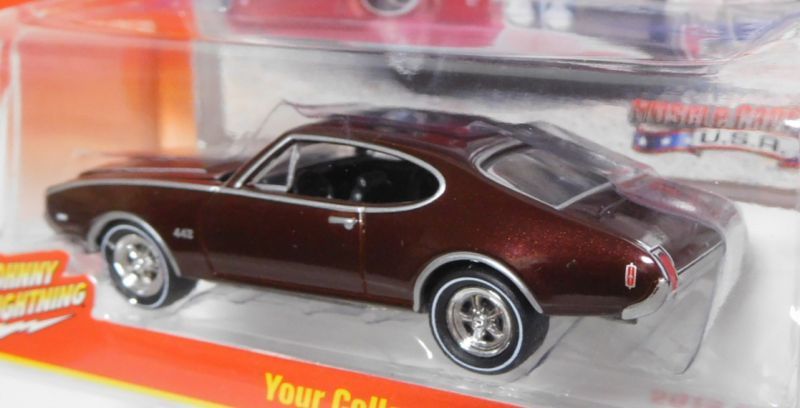 画像: 2016 JOHNNY LIGHTNING - MUSCLE CARS USA S2 【1969 OLDS CUTLASS 4-4-2】 DK.BROWN/RR