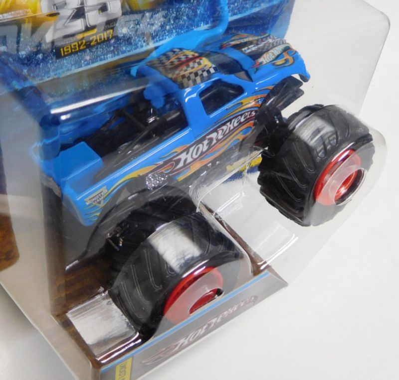 画像: 2017 MONSTER JAM includes TEAM FLAG! 【HOT WHEELS RACING】 BLUE (FLASH BACK)(2017 NEW LOOK!)