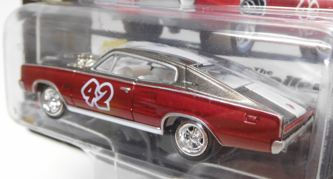 画像: 2016 JOHNNY LIGHTNING - STREET FREAKS S2 【1966 DODGE CHARGER】 RED-GUNMET (THE SPOILERS)