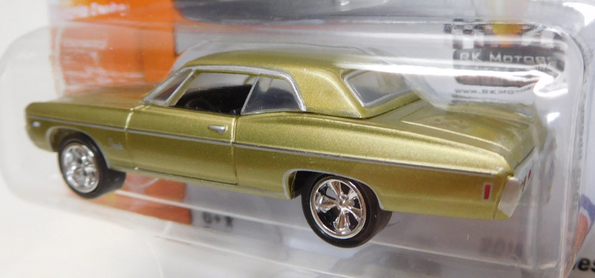 画像: 2016 JOHNNY LIGHTNING - MUSCLE CARS USA S2 【1968 CHEVY IMPALA】 GOLD/RR (1836個限定）