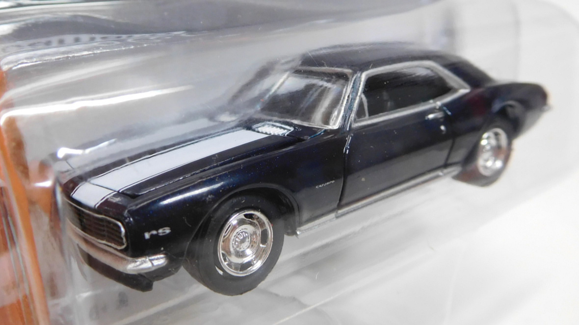 画像: 2016 JOHNNY LIGHTNING - MUSCLE CARS USA S2 【1967 CHEVY CAMARO Z28】 NAVY/RR (1836個限定）