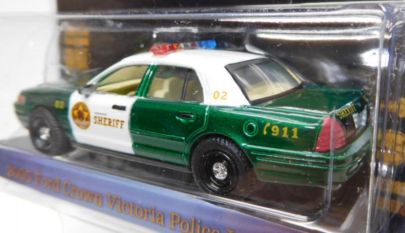 画像: 2016 GREENLIGHT HOLLYWOOD SERIES 15 【2005 FORD CROWN VICTORIA POLICE INTERCEPTOR】 MET GREEN/RR (GREEN MACHINE) 