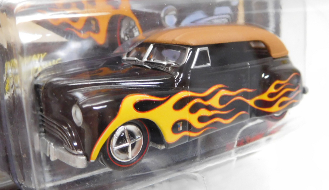 画像: 2016 JOHNNY LIGHTNING - STREET FREAKS S2 【GEORGE BARRIS PHAETON】 BLACK-BROWN (BLACK WITH FLAMES)