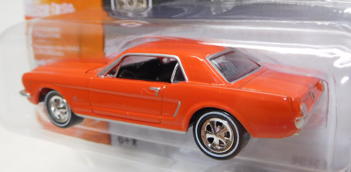 画像: 2016 JOHNNY LIGHTNING - MUSCLE CARS USA S2 【1965 FORD MUSTANG】 ORANGE/RR (1836個限定）