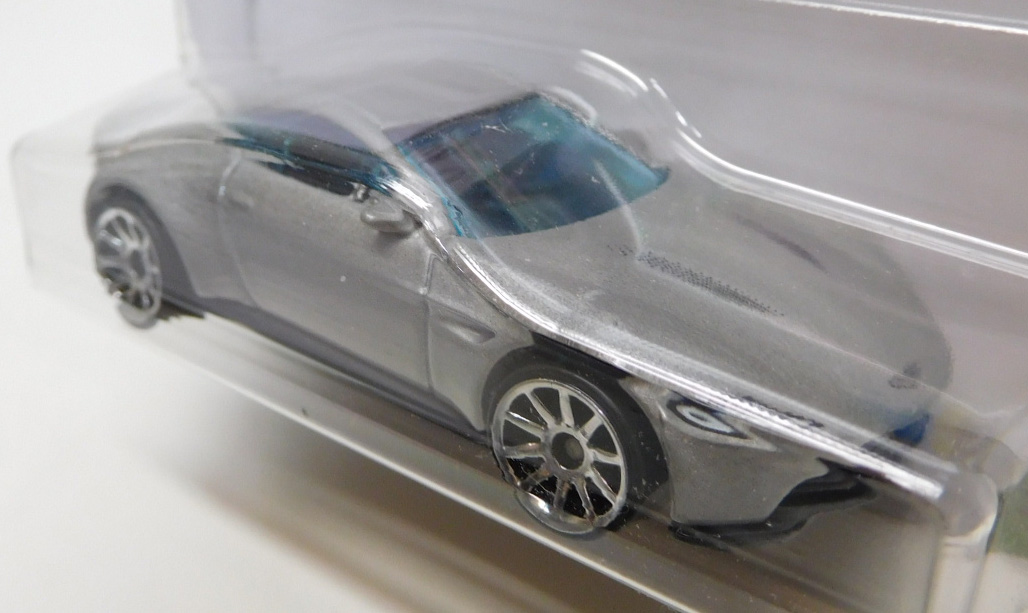 画像: 【"007 SPECTRE" ASTON MARTIN DB10】 GRAY/10SP