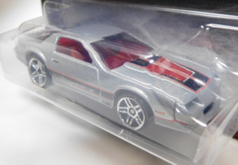 画像: 2017 HW CAMARO 50th ANNIVERSARY 【'85 CAMARO IROC-Z】 SILVER/PR5