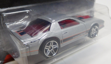 画像: 2017 HW CAMARO 50th ANNIVERSARY 【'85 CAMARO IROC-Z】 SILVER/PR5