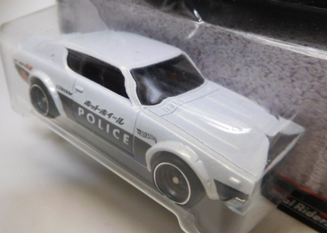 画像: 2016 HW CAR CULTURE - JAPAN HISTORICS 【NISSAN SKYLINE 2000GT-R】 WHITE-BLACK/RR