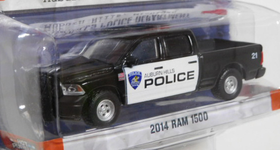 画像: 2017 GREENLIGHT HOT PURSUIT S21 【2014 RAM 1500】 BLACK-WHITE/RR (AUBURN HILLS POLICE DEPARTMENT) 