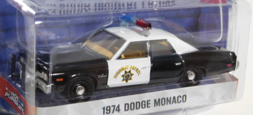 画像: 2017 GREENLIGHT HOT PURSUIT S21 【1974 DODGE MONACO】 BLACK-WHITE/RR (CALIFORNIA HIGHWAY PATROL) 