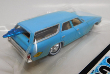 画像: DAD'z CUSTOM 【1969 CHEVELLE SS WAGON with SURFBOARD (カスタム完成品）】 LT.BLUE/RR （送料サービス適用外） 