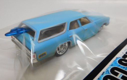 画像: DAD'z CUSTOM 【1970 CHEVELLE SS WAGON with SURFBOARD (カスタム完成品）】 LT.BLUE/RR （送料サービス適用外） 