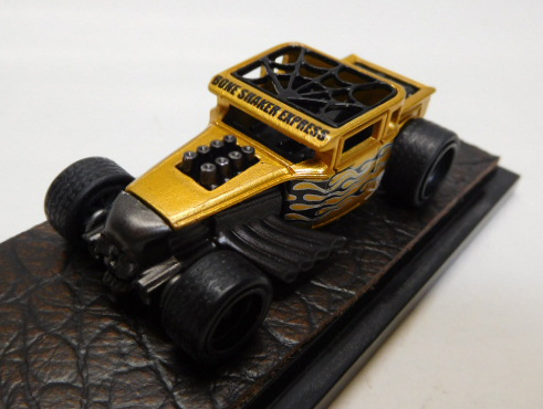 画像: DAD'z CUSTOM 【BONE SHAKER with SPIDER WEB (カスタム完成品）】 GOLD/RR （送料サービス適用外） 