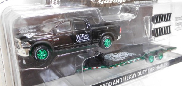 画像: 2017 GREENLIGHT - HITCH & TOW S8 【2016 RAM 2500 AND HEAVY DUTY CAR HAULER】 BLACK/RR (GAS MONKEY GARAGE) (GREEN MACHINE)