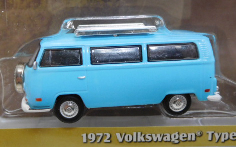 画像: 2017 GREENLIGHT - HITCH & TOW S8 【1972 VOLKSWAGEN TYPE 2 AND TEARDROP TRAILER】 LT.BLUE/RR