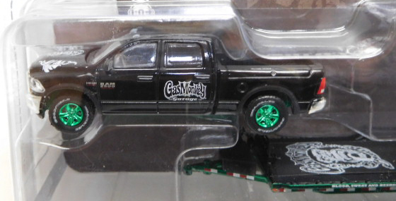 画像: 2017 GREENLIGHT - HITCH & TOW S8 【2016 RAM 2500 AND HEAVY DUTY CAR HAULER】 BLACK/RR (GAS MONKEY GARAGE) (GREEN MACHINE)