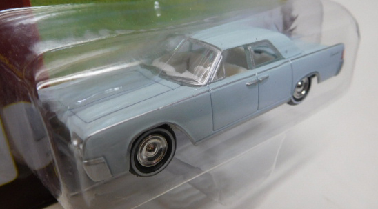 画像: 2017 JOHNNY LIGHTNING - CLASSIC GOLD COLLECTION R1 【1961 LINCOLN CONTINENTAL】 WHITEBLUE/RR (1504個限定)