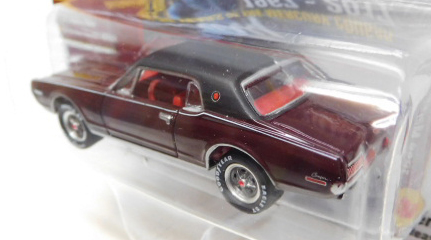 画像: 2017 JOHNNY LIGHTNING - CLASSIC GOLD COLLECTION R1 【1968 MERCURY COUGAR XR7-G】 MAROON/RR (1504個限定)