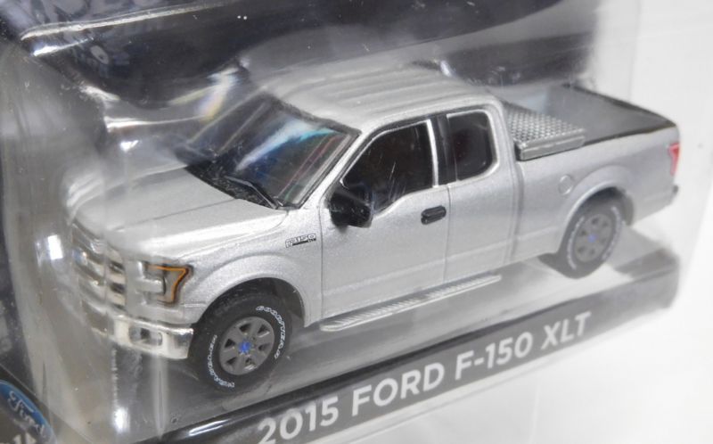 画像: 2017 GREENLIGHT MJ TOYS EXCLUSIVE 【2015 FORD F-150 XLT】 SILVER/RR (1250個限定)