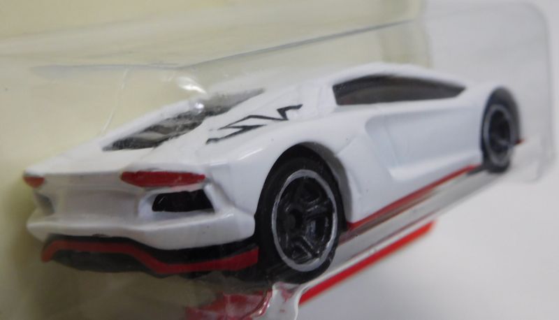 画像: SARA KUSTOM 【"OUT RUN" LAMBORGHINI AVENTADOR LP 700-4 (カスタム完成品）】 WHITE/MC5 （送料サービス適用外） 