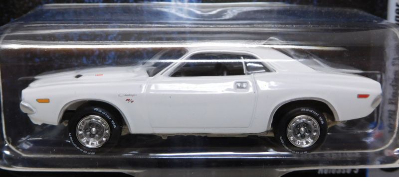 画像: 2017 JOHNNY LIGHTNING - MUSCLE CARS USA S3 【"VANISHING POINT" 1970 DODGE CHALLENGER R/T】 WHITE/RR