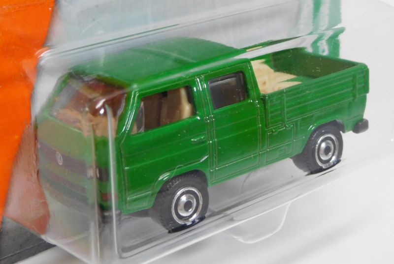 画像: 2017 【VOLKSWAGEN TRANSPORTER CAB】 GREEN (荷物あり荷台）