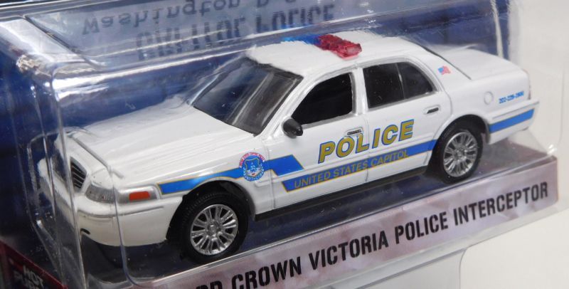 画像: 2017 GREENLIGHT HOT PURSUIT S22 【2011 FORD CROWN VICTORIA POLICE INTERCEPTOR】 WHITE/RR (CAPITOL POLICE) 