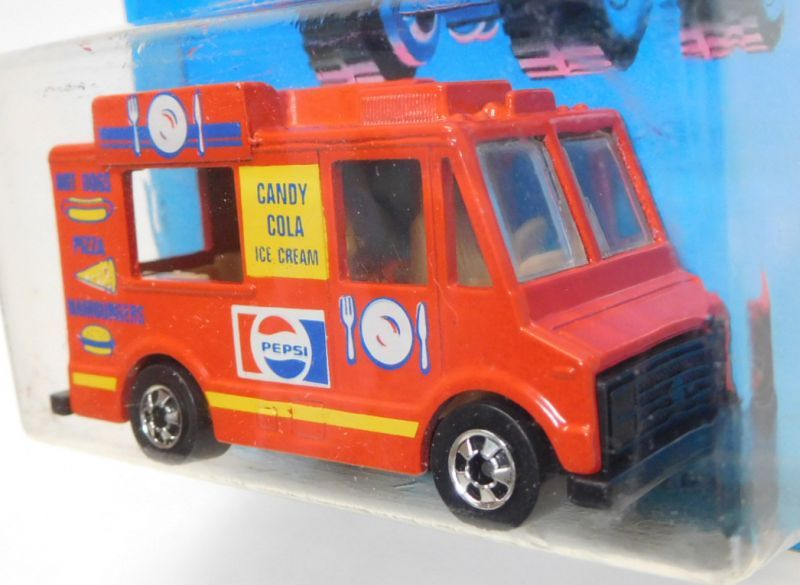 画像: 1987 WORKHORSES 【ICE CREAM TRUCK (with PEPSI TAMPO)】 RED/BW