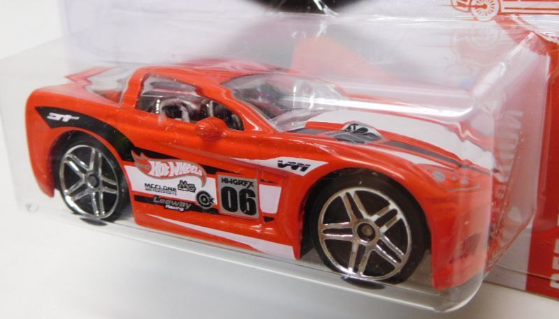 画像: TARGET EXCLUSIVE RED EDITION 【2005 CORVETTE C6】　RED/PR5 (予約不可）