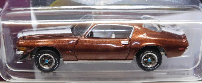 画像: 2017 JOHNNY LIGHTNING - MUSCLE CARS USA R1D 【1970 CHEVY CAMARO Z28】 MET.BROWN/RR (1256個限定)