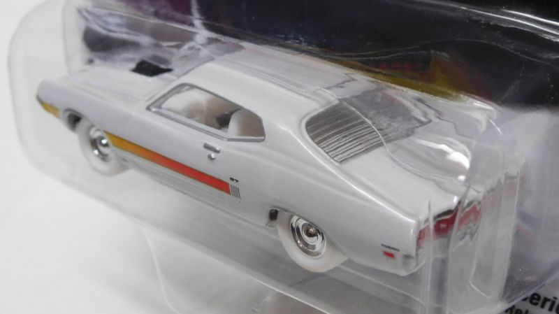 画像: 2017 JOHNNY LIGHTNING - MUSCLE CARS USA R1D 【1970 FORD TORINO GT】 WHITE/RR (WHITE LIGHTNING)