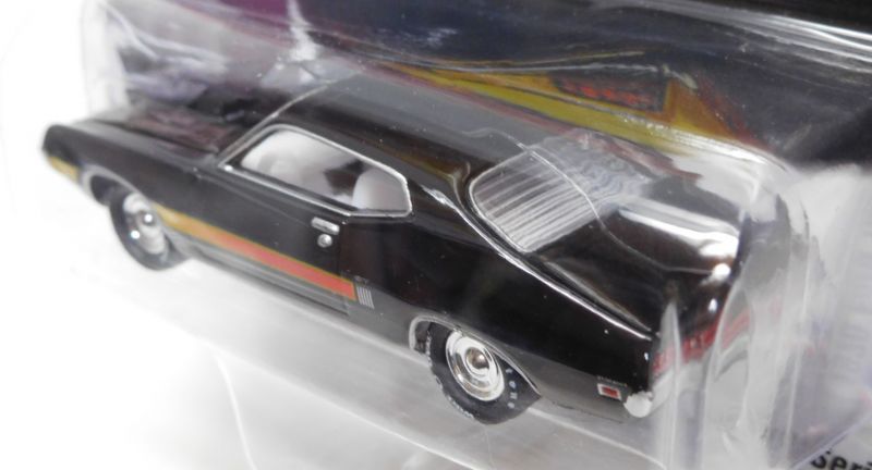 画像: 2017 JOHNNY LIGHTNING - MUSCLE CARS USA R1D 【1970 FORD TORINO GT】 BLACK/RR (1256個限定)