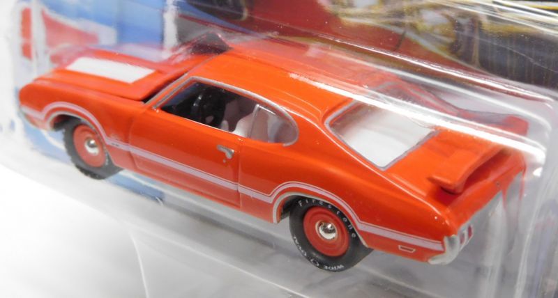 画像: 2017 JOHNNY LIGHTNING - MUSCLE CARS USA R1C 【1970 OLDS CUTLASS S W-31】 ORANGE/RR (1256個限定)