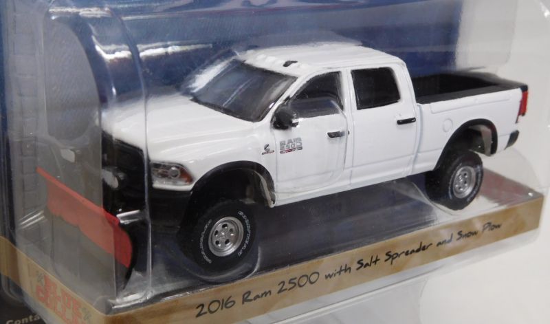 画像: 2017 GREENLIGHT BLUE COLLAR COLLECTION S2 【2016 RAM 2500 WITH SALT SPREADER AND SNOW PLOW】 WHITE/RR 