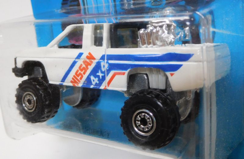 画像: 1987 TRAILBUSTERS 【NISSAN HARDBODY (No.4392)】  WHITE/CT