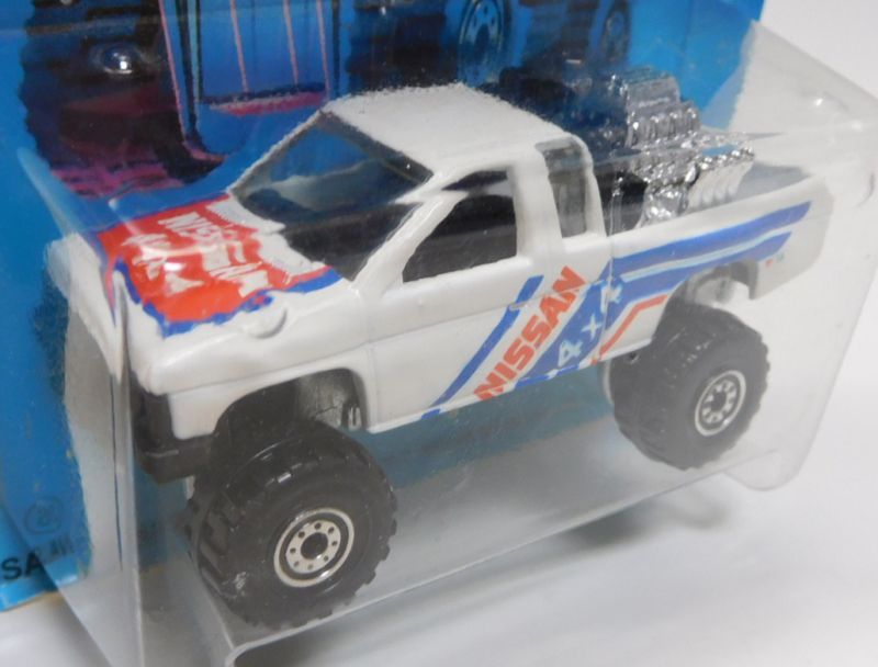 画像: 1987 TRAILBUSTERS 【NISSAN HARDBODY (No.4392)】  WHITE/CT