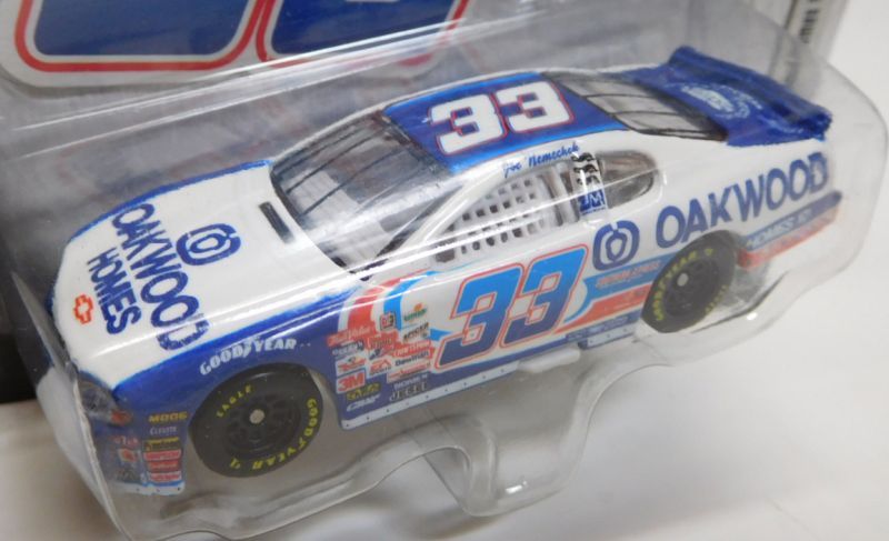 画像: 2001 HOT WHEELS RACING "PIT BOARD"【#33 TEAM 33 OAKWOOD CHEVY MONTE CARLO】 WHITE-BLUE/RR