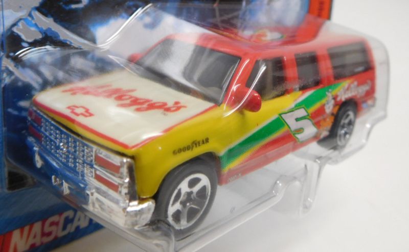 画像: 2000 HOT WHEELS RACING SUBURBAN SERIES【#5 TEAM KELLOGG'S CHEVY SUBURBAN】　RED/5SP