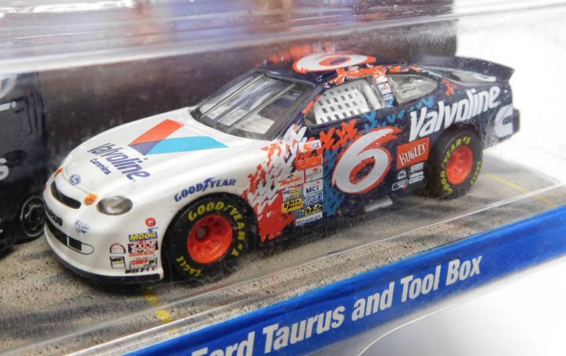 画像: 1999 HOT WHEELS RACING "PIT CREW" 【#6 TEAM VALVOLINE  FORD TAUTUS and TOOL BOX】　WHITE-BLACK/RR