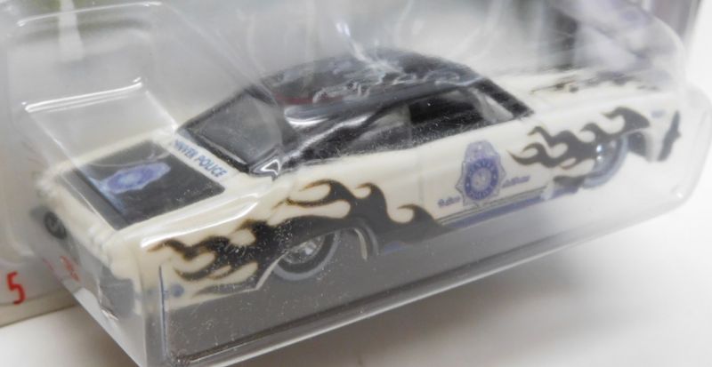 画像: 2000 K・B TOYS EXCLUSIVE COP RODS 2 【'65 IMPALA LOWRIDER】　BLACK-WHITE/RR