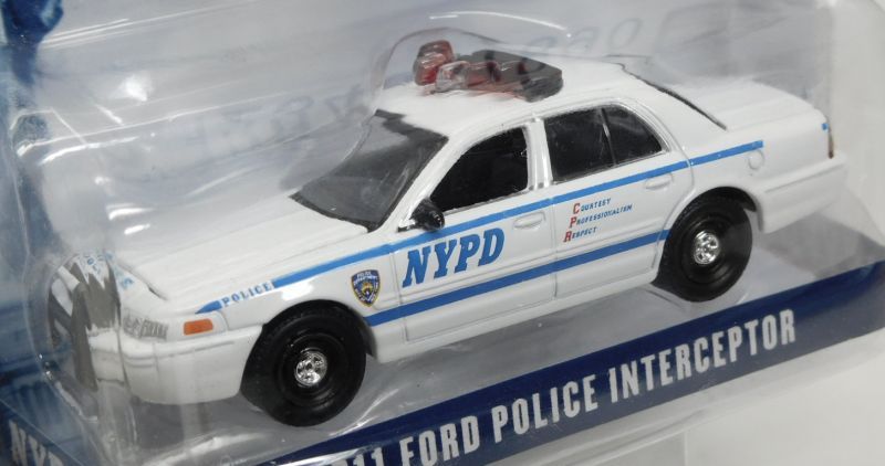 画像: 2017 GREENLIGHT HOBBY EXCLUSIVE 【"NYPD" 2011 FORD POLICE INTERCEPTOR (included DECAL SHEET!)】 WHITE/RR