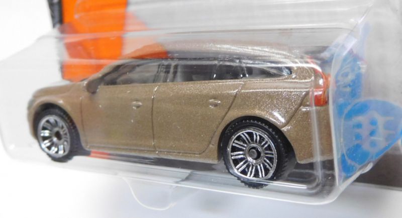 画像: 2017 【VOLVO V60 WAGON】  PALE BROWN