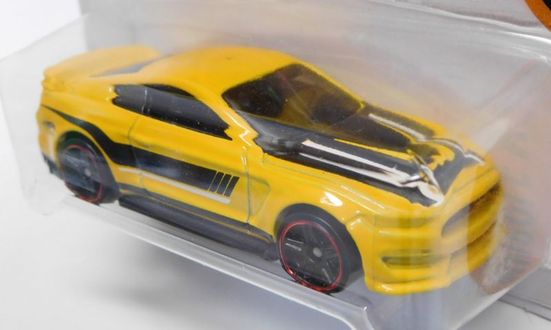 画像: 【FORD SHELBY GT350R】 YELLOW/PR5