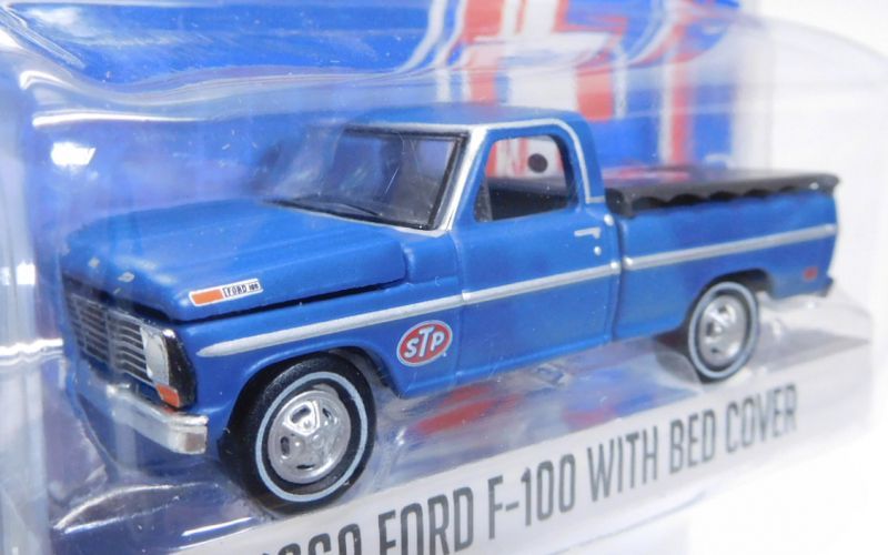 画像: 2017 GREENLIGHT RUNNING ON EMPTY S2 【1969 FORD F-100 WITH BED COVER】 FLAT BLUE/RR (STP)