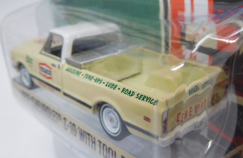 画像: 2017 GREENLIGHT RUNNING ON EMPTY S2 【1972 CHEVROLET C-10 WITH TOOL BOX】 CREAM/RR (TEXACO)