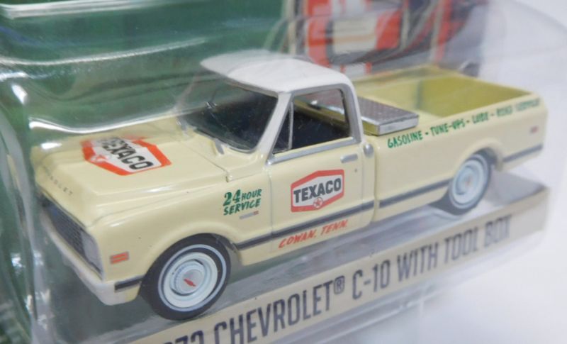 画像: 2017 GREENLIGHT RUNNING ON EMPTY S2 【1972 CHEVROLET C-10 WITH TOOL BOX】 CREAM/RR (TEXACO)