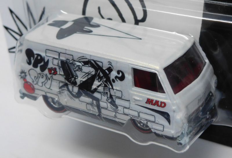 画像: 2017 POP CULTURE - MAD MAGAZINE 【'66 DODGE A100】 BLACK/WHITE/RR (SPY vsSPY)(予約不可）